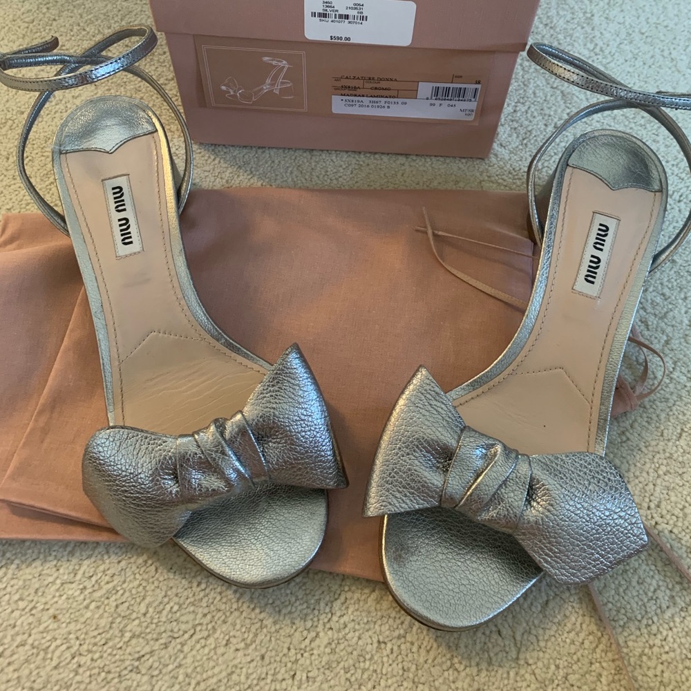 Miu Miu SIlver Leather sandals